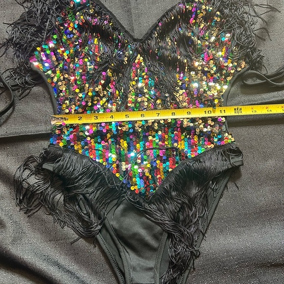 SHEIN Multicolored Ruffle Bodysuit - Picture 2 of 6